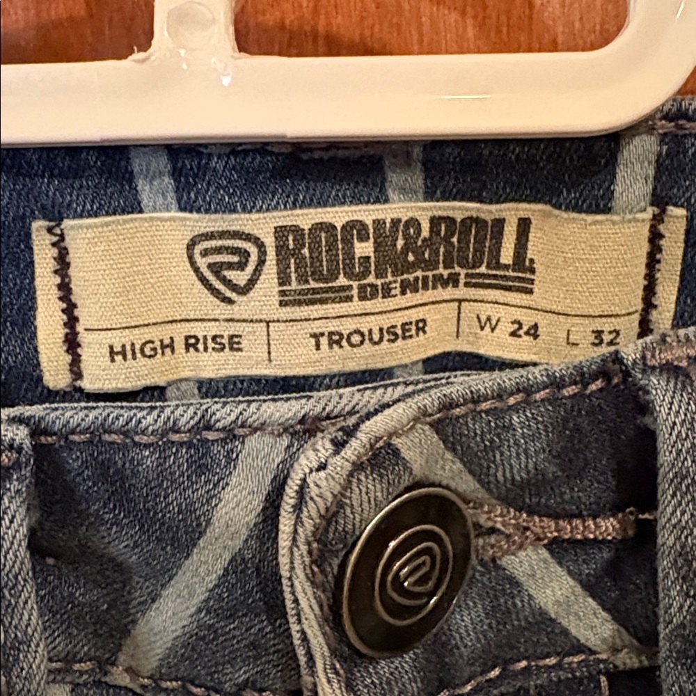 Rock & Roll High Rise Jeans - Picture 5 of 8